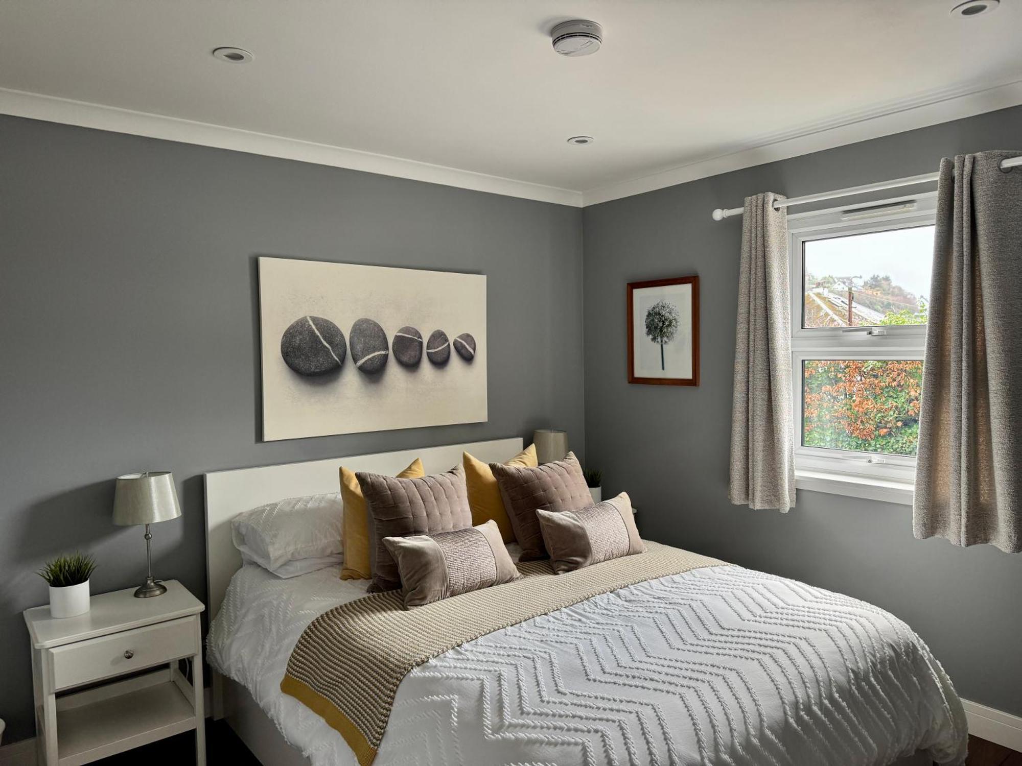 אובאן Holly Lodge - 2 X Kingsize Bedrooms With Private Entrance And Free Parking-New Shower Room מראה חיצוני תמונה